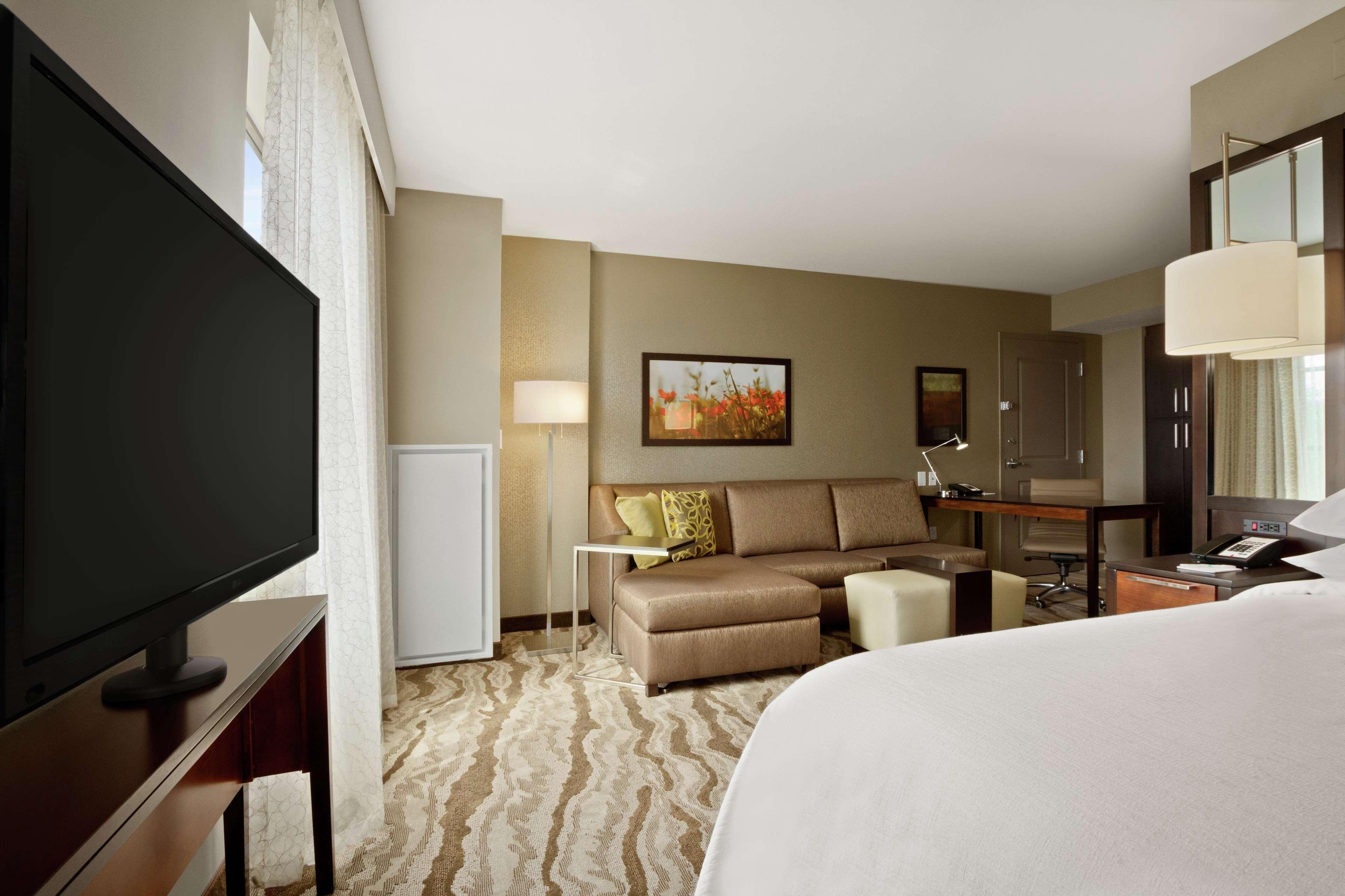 Embassy Suites Chattanooga Hamilton Place Екстериор снимка