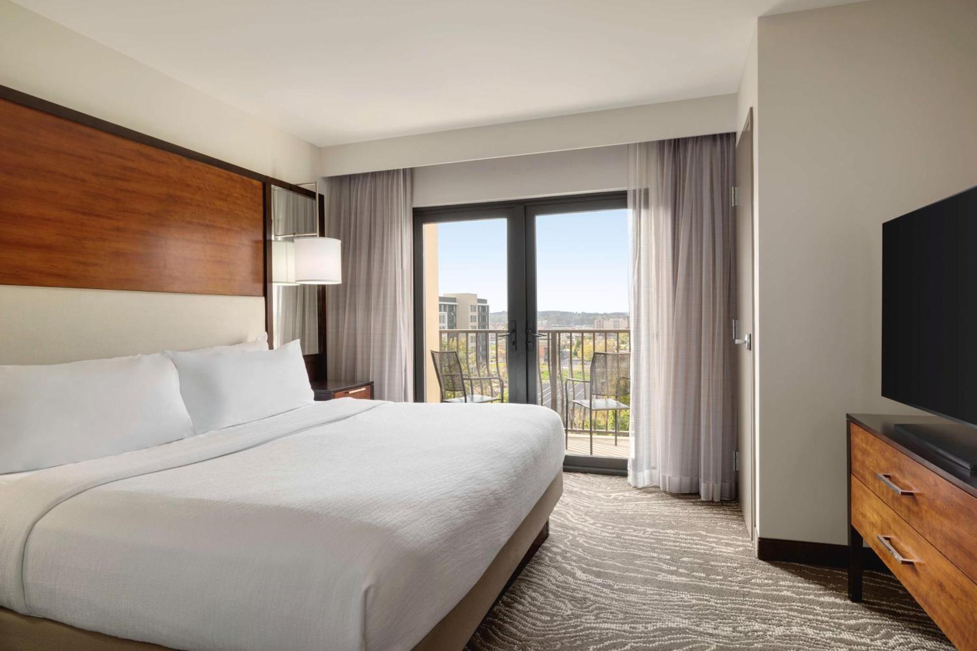 Embassy Suites Chattanooga Hamilton Place Екстериор снимка