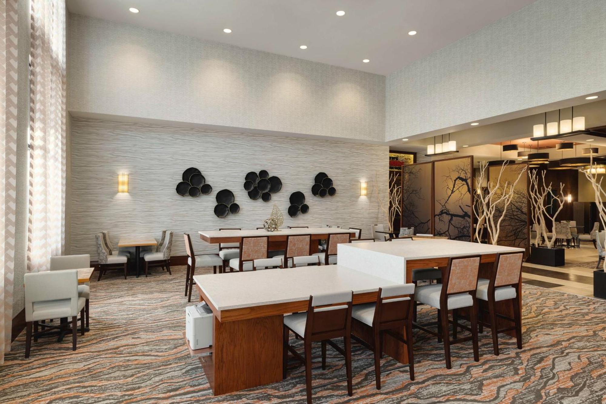 Embassy Suites Chattanooga Hamilton Place Екстериор снимка
